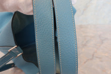 將圖片載入圖庫檢視器 HERMES／エルメス ピコタンロックＭＭ トリヨンクレマンス ブルージーン □O刻印 ハンドバッグ 700050223
