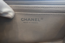 将图片加载到图库查看器，CHANEL/香奈儿 迷你CF 单盖 链条包 羊皮 Gray/Silver hadware(灰色/银色金属) 肩背包 600080071
