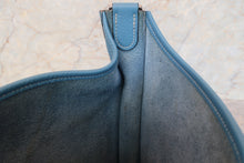 画像をギャラリービューアに読み込む, HERMES／エルメス エブリン2ＰＭ トリヨンクレマンス ブルージーン □I刻印 ショルダーバッグ 700100109
