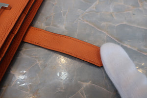 HERMES／エルメス ベアンスフレ ヴォーエプソン マンゴー □P刻印 財布 700090114