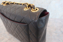 将图片加载到图库查看器，CHANEL/香奈儿 中号CF 单盖包 链条包 羊皮 Black/Gold hadware(黑色/金色金属) 肩背包 600080076
