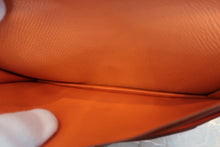 画像をギャラリービューアに読み込む, HERMES／エルメス ベアンスフレ ヴォーエプソン マンゴー □P刻印 財布 700090114
