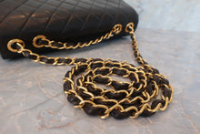 将图片加载到图库查看器，CHANEL/香奈儿 中号CF 单盖包 链条包 羊皮 Black/Gold hadware(黑色/金色金属) 肩背包 600080076
