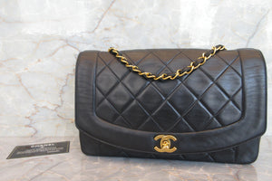 CHANEL  Diana matelasse chain shoulder bag Lambskin Black/Gold hadware Shoulder bag 700060111