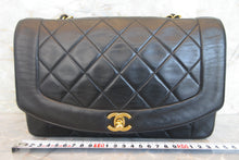 Load image into Gallery viewer, CHANEL  Diana matelasse chain shoulder bag Lambskin Black/Gold hadware Shoulder bag 700060111
