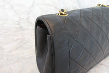 Load image into Gallery viewer, CHANEL  Diana matelasse chain shoulder bag Lambskin Black/Gold hadware Shoulder bag 700060111
