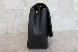 CHANEL  Diana matelasse chain shoulder bag Lambskin Black/Gold hadware Shoulder bag 700060111