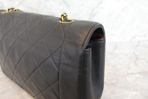 CHANEL  Diana matelasse chain shoulder bag Lambskin Black/Gold hadware Shoulder bag 700060111