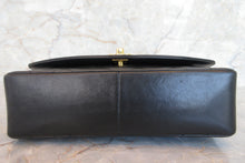 Load image into Gallery viewer, CHANEL  Diana matelasse chain shoulder bag Lambskin Black/Gold hadware Shoulder bag 700060111
