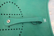 画像をギャラリービューアに読み込む, HERMES／エルメス エブリン3ＰＭ トリヨンクレマンス ヴェールヴェルティゴ C刻印 ショルダーバッグ 700100106
