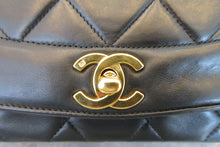 Load image into Gallery viewer, CHANEL  Diana matelasse chain shoulder bag Lambskin Black/Gold hadware Shoulder bag 700060111

