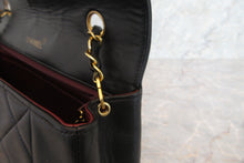 Load image into Gallery viewer, CHANEL  Diana matelasse chain shoulder bag Lambskin Black/Gold hadware Shoulder bag 700060111
