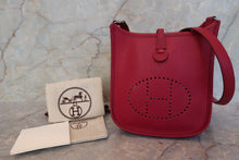 画像をギャラリービューアに読み込む, HERMES／エルメス エブリンTPM ヴォーエプソン ルビー ショルダーバッグ 700100092
