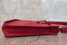 画像をギャラリービューアに読み込む, HERMES／エルメス エブリンTPM ヴォーエプソン ルビー ショルダーバッグ 700100092
