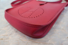 画像をギャラリービューアに読み込む, HERMES／エルメス エブリンTPM ヴォーエプソン ルビー ショルダーバッグ 700100092
