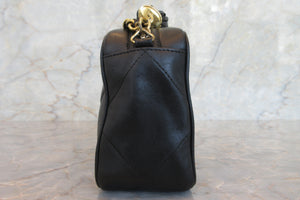 CHANEL/シャネル ココマークフリンジチェーンショルダーバッグ ラムスキン ブラック/ゴールド金具 ショルダーバッグ 700060095