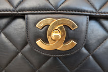 画像をギャラリービューアに読み込む, CHANEL/シャネル 中マトラッセシングルフラップチェーンショルダーバッグ ラムスキン ブラック/ゴールド金具 ショルダーバッグ 700120241
