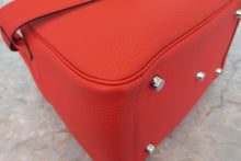Load image into Gallery viewer, HERMES LINDY 26 Clemence leather Rouge tomate X Engraving Shoulder bag 700030204
