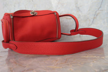 Load image into Gallery viewer, HERMES LINDY 26 Clemence leather Rouge tomate X Engraving Shoulder bag 700030204
