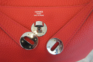 HERMES LINDY 26 Clemence leather Rouge tomate X Engraving Shoulder bag 700030204