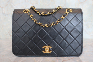 CHANEL/シャネル マトラッセフルフラップチェーンショルダーバッグ
