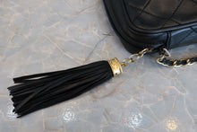 Load image into Gallery viewer, CHANEL Matelasse fringe chain shoulder bag Lambskin Black/Gold hadware Shoulder bag 700090096
