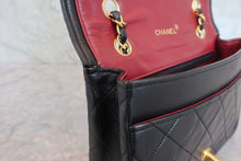 Load image into Gallery viewer, CHANEL Matelasse Full flap chain shoulder bag Lambskin Black/Gold hadware Shoulder bag 800060199
