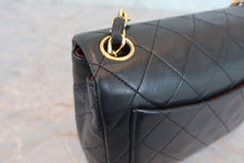 Load image into Gallery viewer, CHANEL Mini Matelasse single flap chain shoulder bag Lambskin Black/Gold hadware Shoulder bag 800070016
