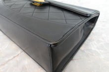 Load image into Gallery viewer, CHANEL 2.55 Matelasse chain shoulder bag Lambskin Black/Gold hadware Shoulder bag 700060129
