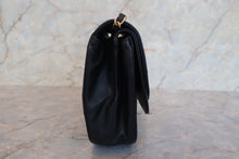 画像をギャラリービューアに読み込む, CHANEL/シャネル マトラッセチェーンショルダーバッグ ラムスキン ブラック/ゴールド金具 ショルダーバッグ 700120253
