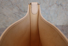 将图片加载到图库查看器，HERMES EVELYNE 2PM Clemence leather Nata Z刻印 Shoulder bag 800090142
