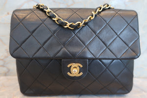 CHANEL Mini Matelasse single flap chain shoulder bag Lambskin Black/Gold hadware Shoulder bag 700090100