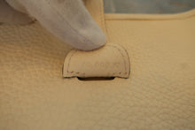将图片加载到图库查看器，HERMES EVELYNE 2PM Clemence leather Nata Z刻印 Shoulder bag 800090142
