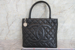 CHANEL/シャネル 復刻トート キャビアスキン ブラック/シルバー金具 トートバッグ 700060186