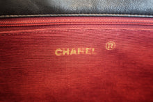 画像をギャラリービューアに読み込む, CHANEL/シャネル マトラッセチェーンショルダーバッグ ラムスキン ブラック/ゴールド金具 ショルダーバッグ 700120253
