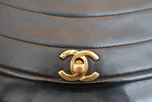 画像をギャラリービューアに読み込む, CHANEL/シャネル ココマークチェーンショルダーバッグ ラムスキン/パテント ブラック/ゴールド金具 ショルダーバッグ 800050032
