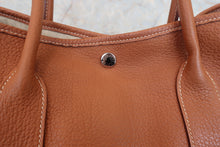 画像をギャラリービューアに読み込む, HERMES／エルメス ガーデンパーティPM ネゴンダ ゴールド □K刻印 トートバッグ 700030128
