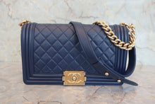 画像をギャラリービューアに読み込む, CHANEL/シャネル ボーイシャネルチェーンショルダーバッグ ラムスキン ブルー/ゴールド金具 ショルダーバッグ 800020184

