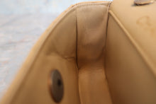 Load image into Gallery viewer, CHANEL Mini Matelasse By color chain shoulder bag Lambskin Beige/Black/Gold hadware Shoulder bag 600040123
