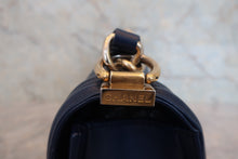 画像をギャラリービューアに読み込む, CHANEL/シャネル ボーイシャネルチェーンショルダーバッグ ラムスキン ブルー/ゴールド金具 ショルダーバッグ 800020184
