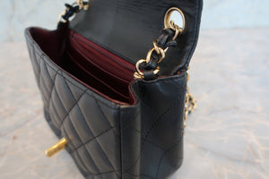 CHANEL/シャネル ミニマトラッセチェーンショルダーバッグ ラムスキン ブラック/ゴールド金具 ショルダーバッグ 700090095