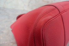 Load image into Gallery viewer, HERMES GARDEN PARTY PM Negonda leather Bougainvillier □O Engraving Tote bag 700120017
