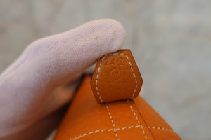 HERMES BOLIDE 35 Fjord leather Natural sable 〇W Engraving Hand bag 600050198