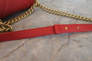 CHANEL/シャネル ボーイシャネル チェーンショルダーバッグ ラムスキン レッド/ゴールド金具 ショルダーバッグ 700060077