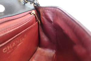 CHANEL/シャネル ミニマトラッセチェーンショルダーバッグ ラムスキン ブラック/ゴールド金具 ショルダーバッグ 700090095