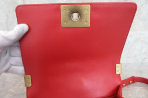 CHANEL/シャネル ボーイシャネル チェーンショルダーバッグ ラムスキン レッド/ゴールド金具 ショルダーバッグ 700060077