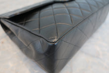 Load image into Gallery viewer, CHANEL Medium Matelasse single flap chain shoulder bag Lambskin Black/Gold hadware Shoulder bag 700090126
