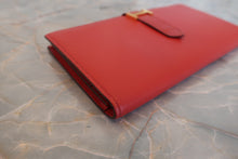 将图片加载到图库查看器，HERMES Bearn classic Box carf leather Sanguine C刻印 Wallet 600080093
