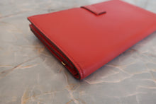 Load image into Gallery viewer, HERMES Bearn classic Box carf leather Sanguine C Engraving Wallet 600080093
