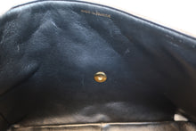 Load image into Gallery viewer, CHANEL Medium Matelasse single flap chain shoulder bag Lambskin Black/Gold hadware Shoulder bag 700090126
